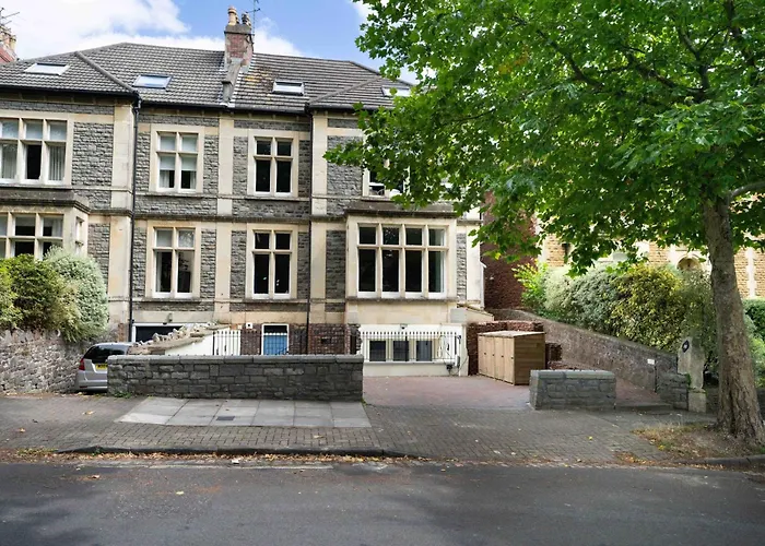 Appartement Spacious Modern 2-bed Parking & Wi-fi & 65