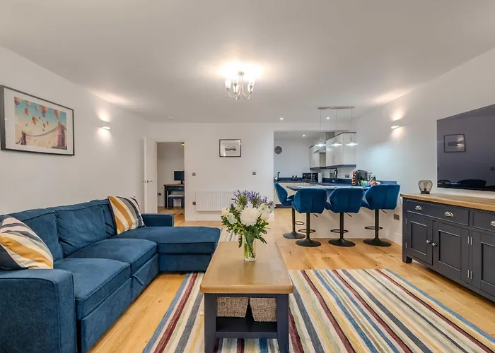 Appartement Spacious Modern 2-bed Parking & Wi-fi & 65